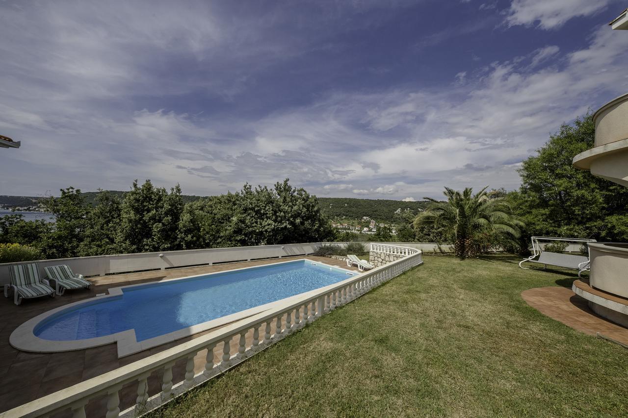 Apartments Dedic Supetarska Draga Dış mekan fotoğraf
